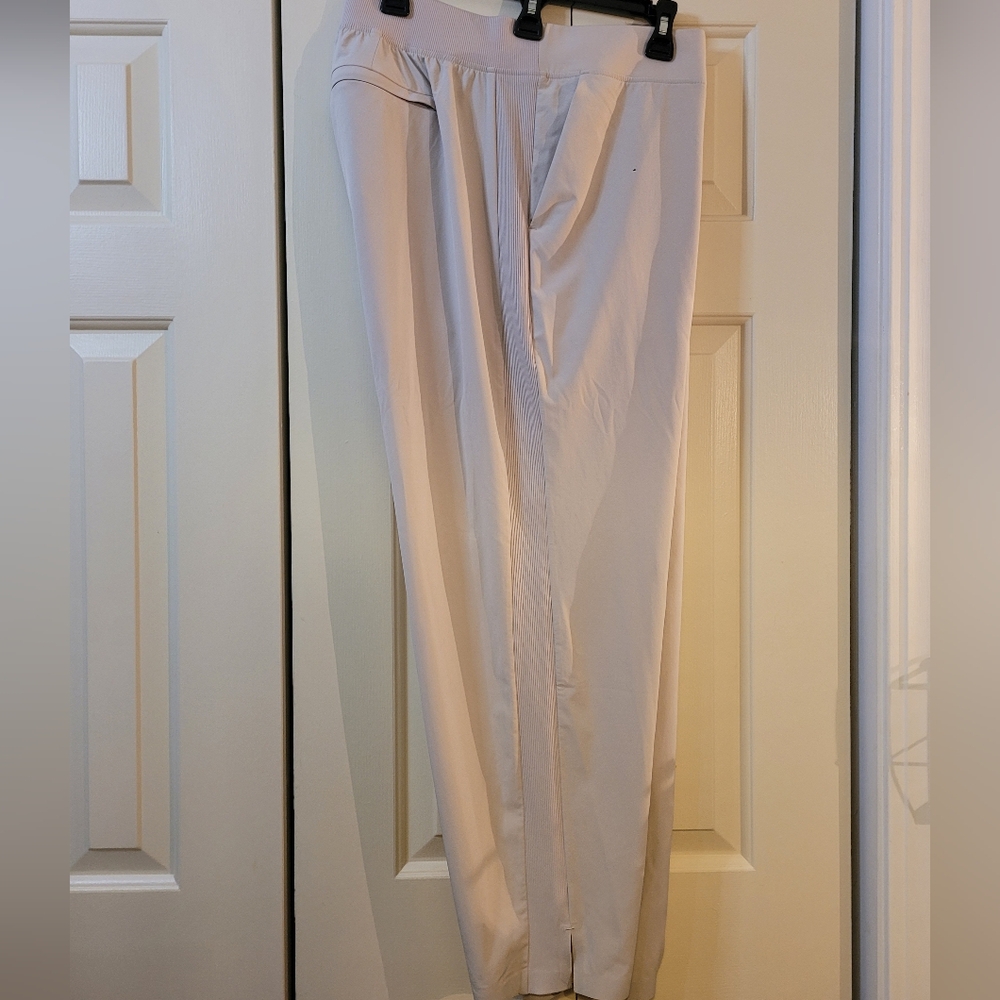 Athleta Brooklyn mid rise ankle pants Abalone Gray size 18 travel sport